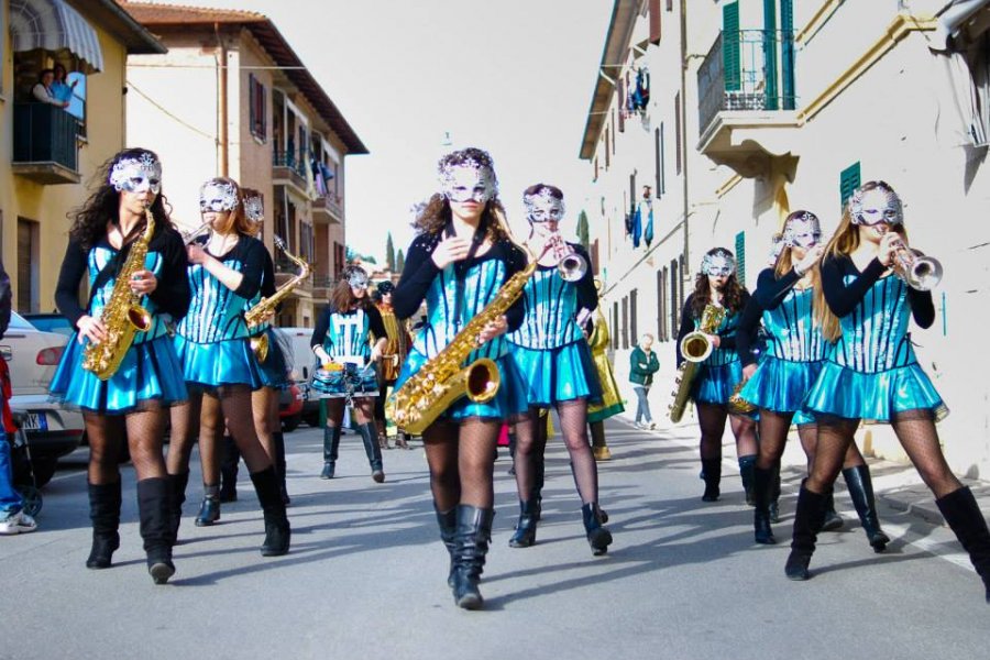 girlesque_carnevale_asciano_crete_senesi